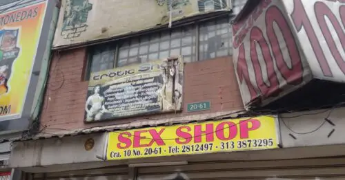 SEX SHOP CARRERA 10 CON 20 SEX SHOP CARRERA 10 CON 20